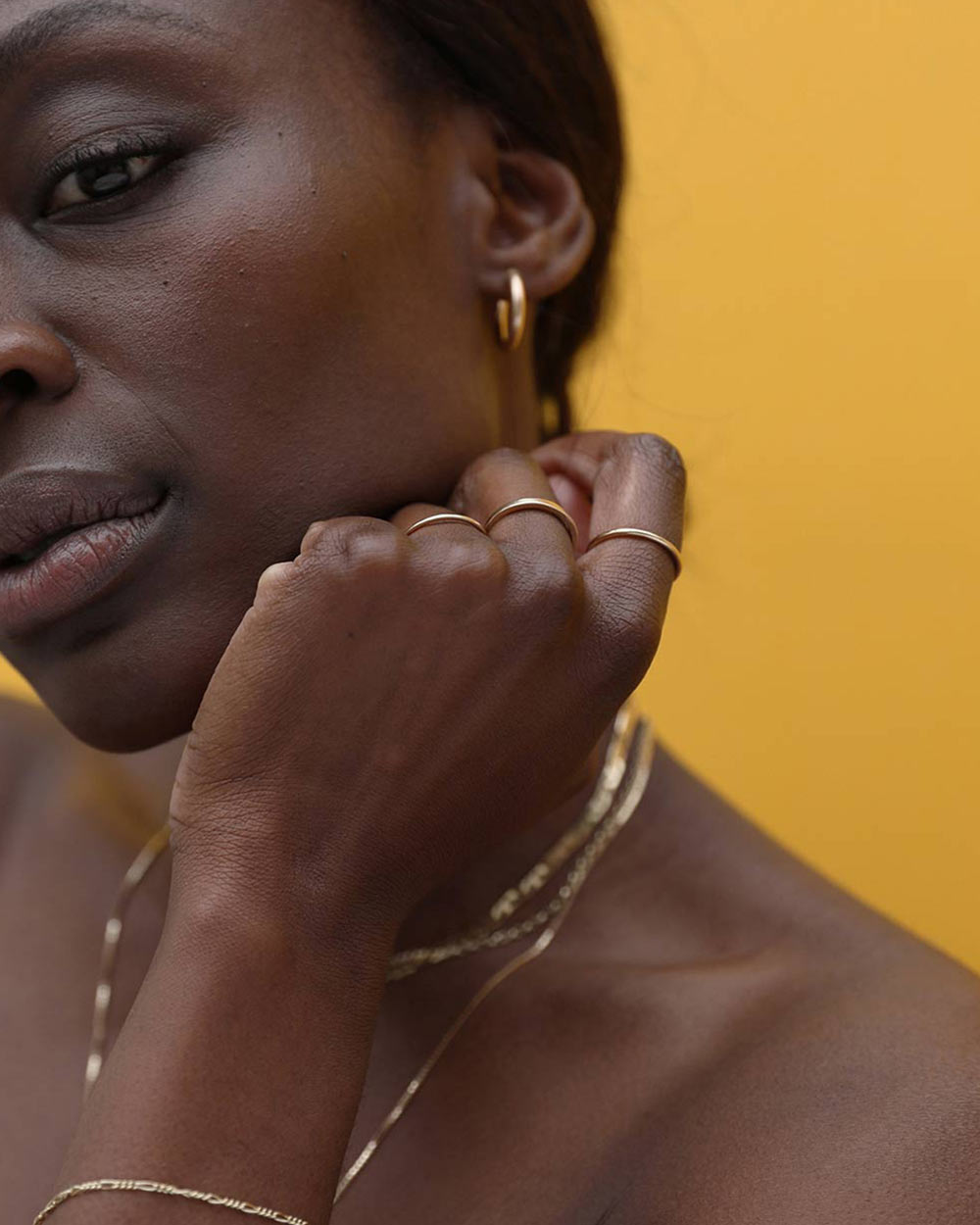 THE ROUND CUT RING GOLD