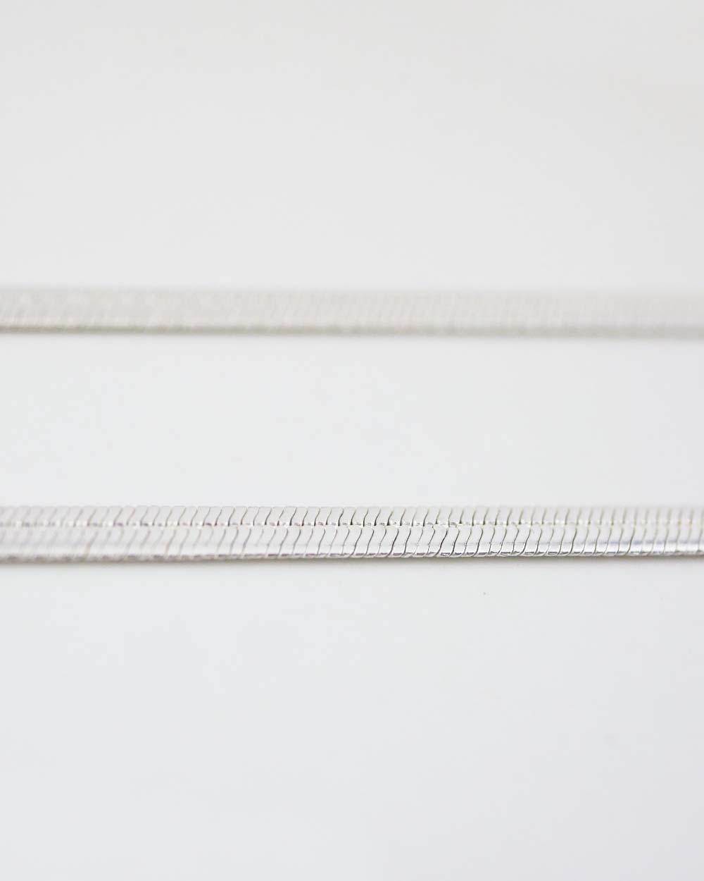 THE FLAT SNAKE CHAIN SILVER