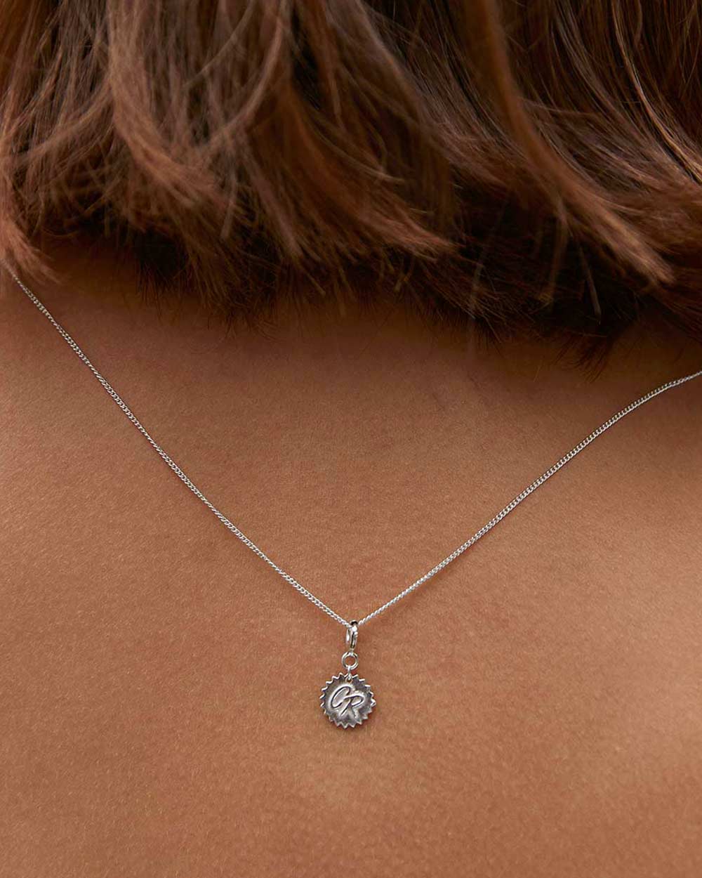 THE CURB CHAIN SILVER